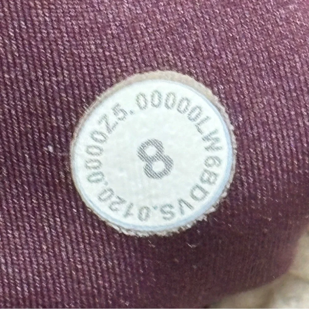 Lululemon Invigorate High-Rise Crop 23" Cassis Size 8 - Picture 6 of 8